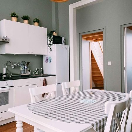 Charming Apartment With Terrace In Lille 里尔 外观 照片