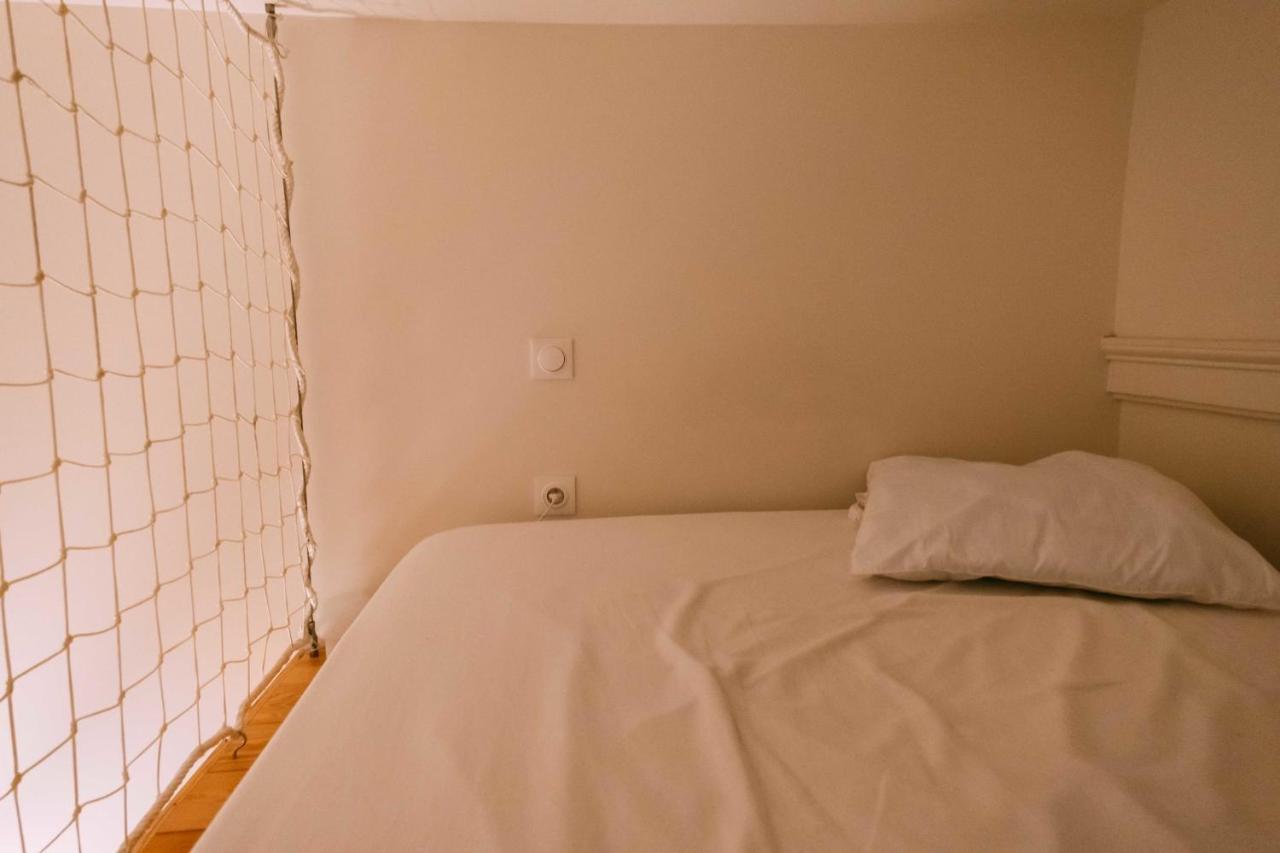 Charming Apartment With Terrace In Lille 里尔 外观 照片