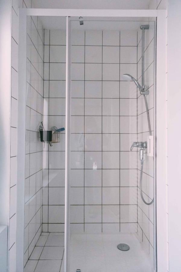 Charming Apartment With Terrace In Lille 里尔 外观 照片
